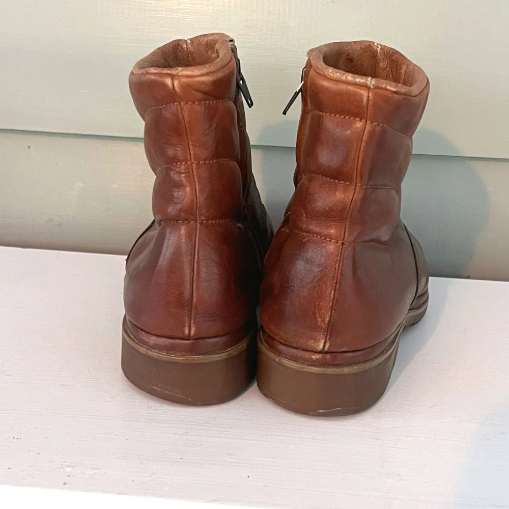 The Florsheim Shoe Beetle Boots Zip Vibram Vintage 8.5‎ D Chevron Hipster